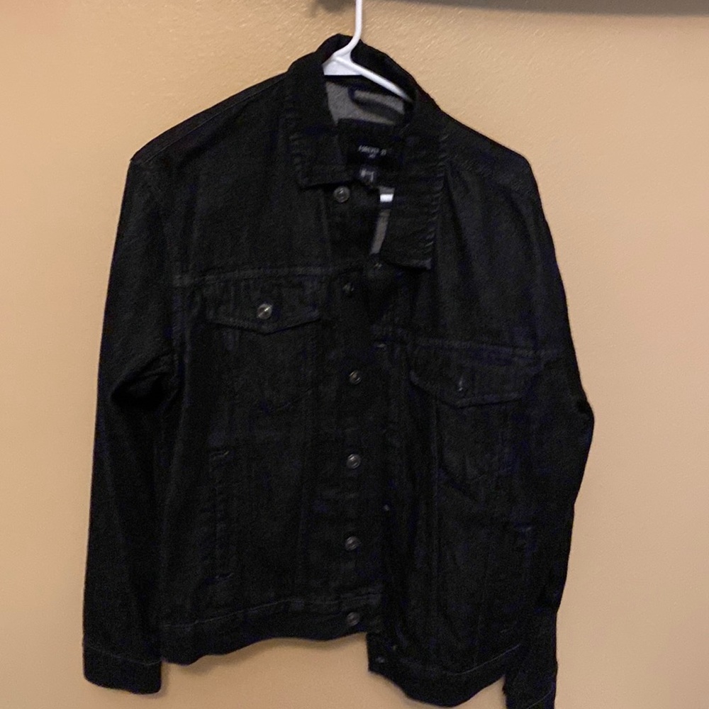 Forever 21 men’s denim jacket